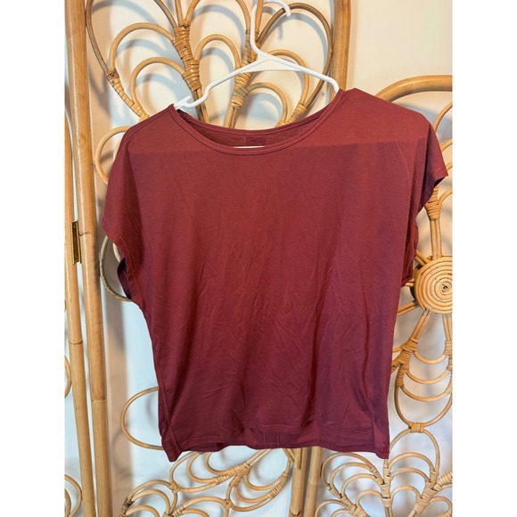 lululemon athletica Tops - Lululemon Open Back Short Sleeve Top Burgundy Red Workout Shirt Womens Size 6